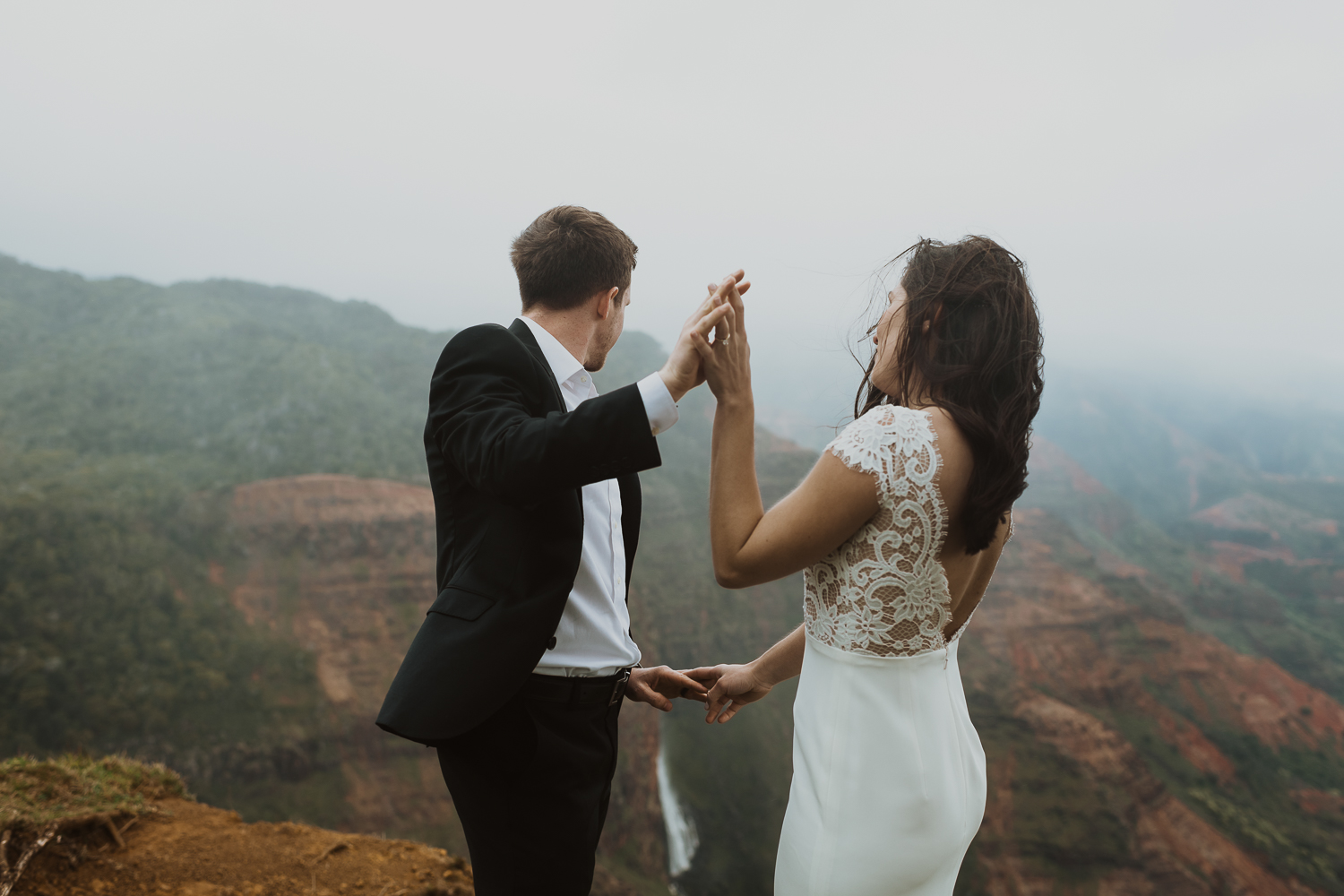 kauai hawaii elopement